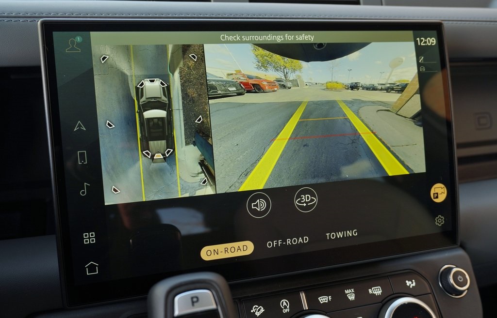 2026 LAND ROVER DEFENDER - Image 25