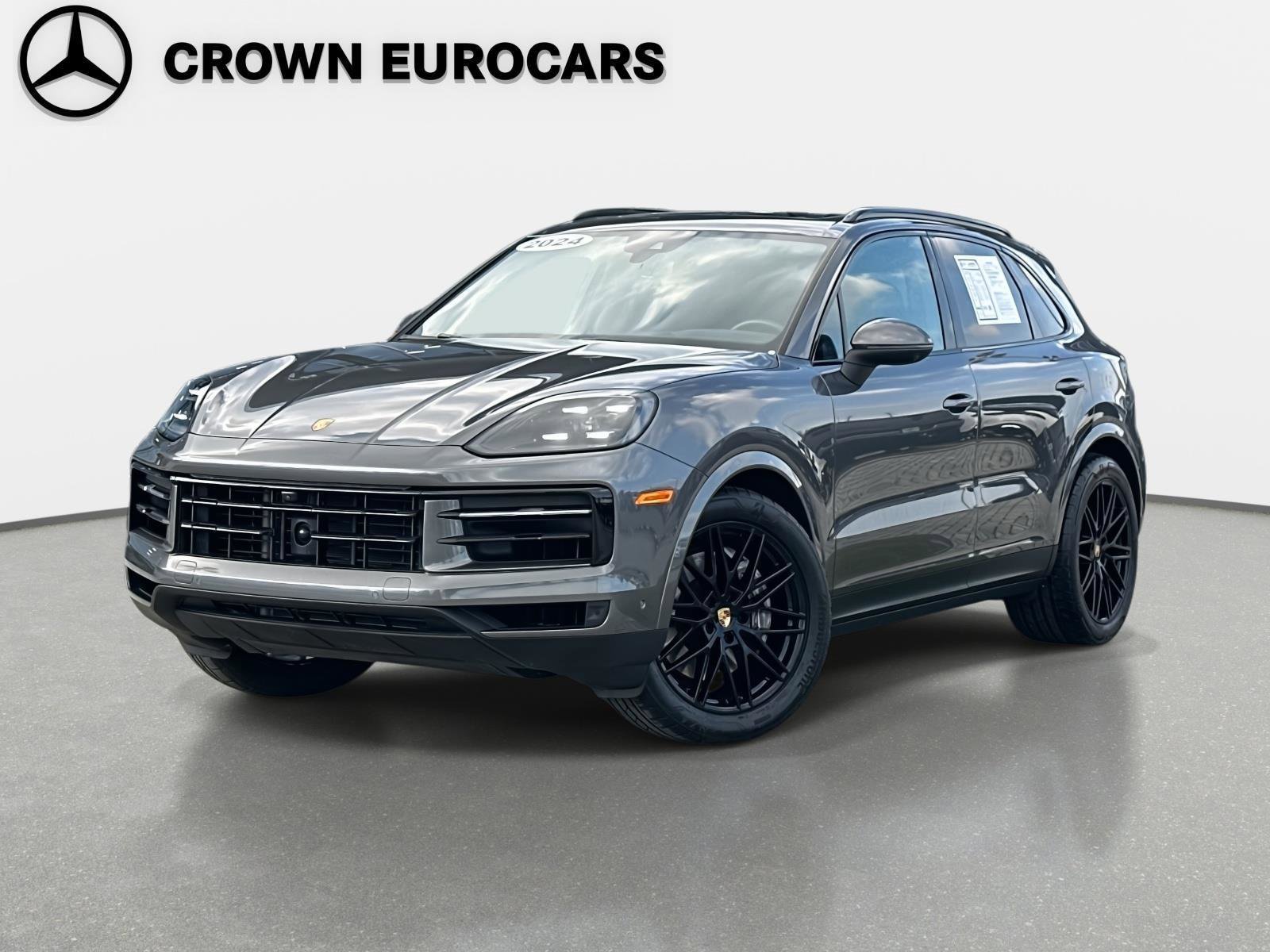 2024 Porsche Cayenne Base's photo