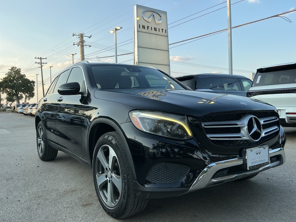 2016 Mercedes Benz GLC 300 4MATIC photo 7