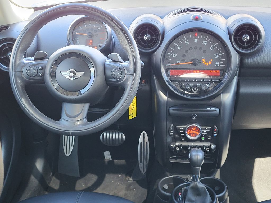 2015 Mini Countryman S ALL4 photo 20