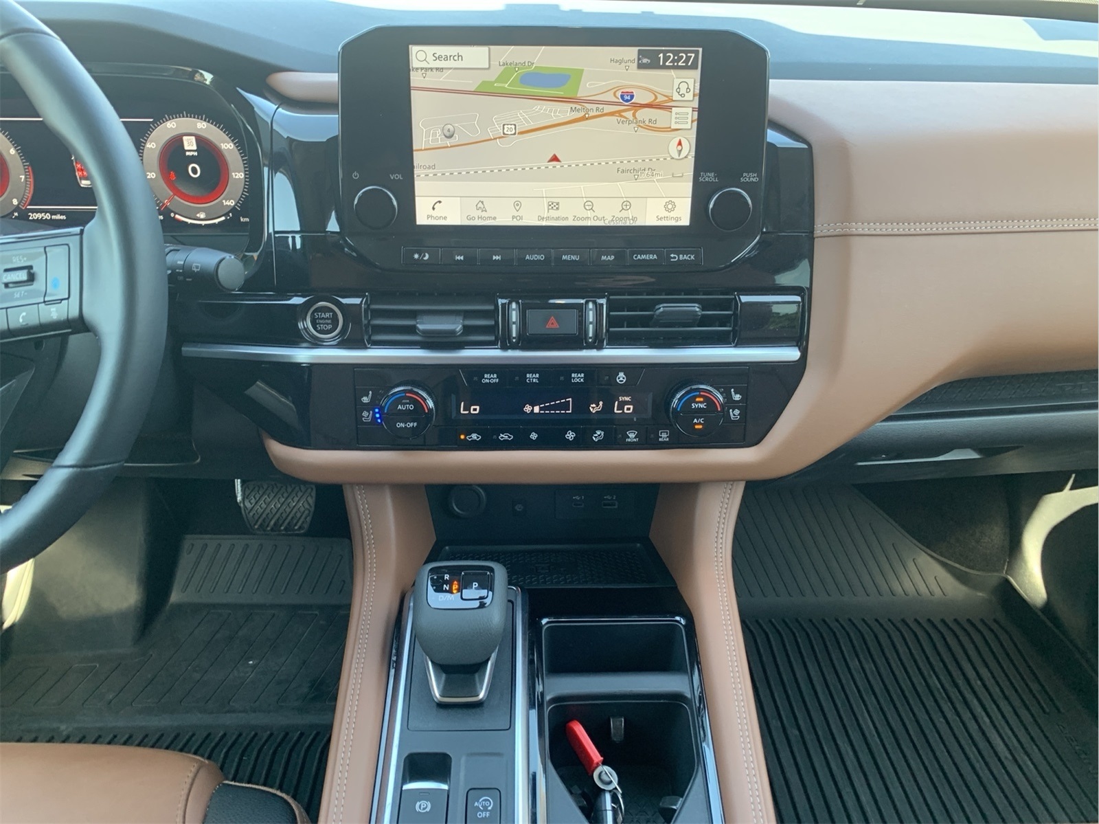 2023 Nissan Pathfinder Platinum photo 25
