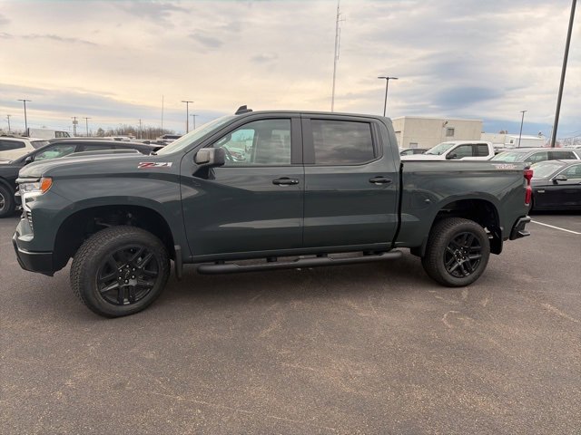 2026 Chevrolet Silverado 1500 LT Trail Boss photo 3