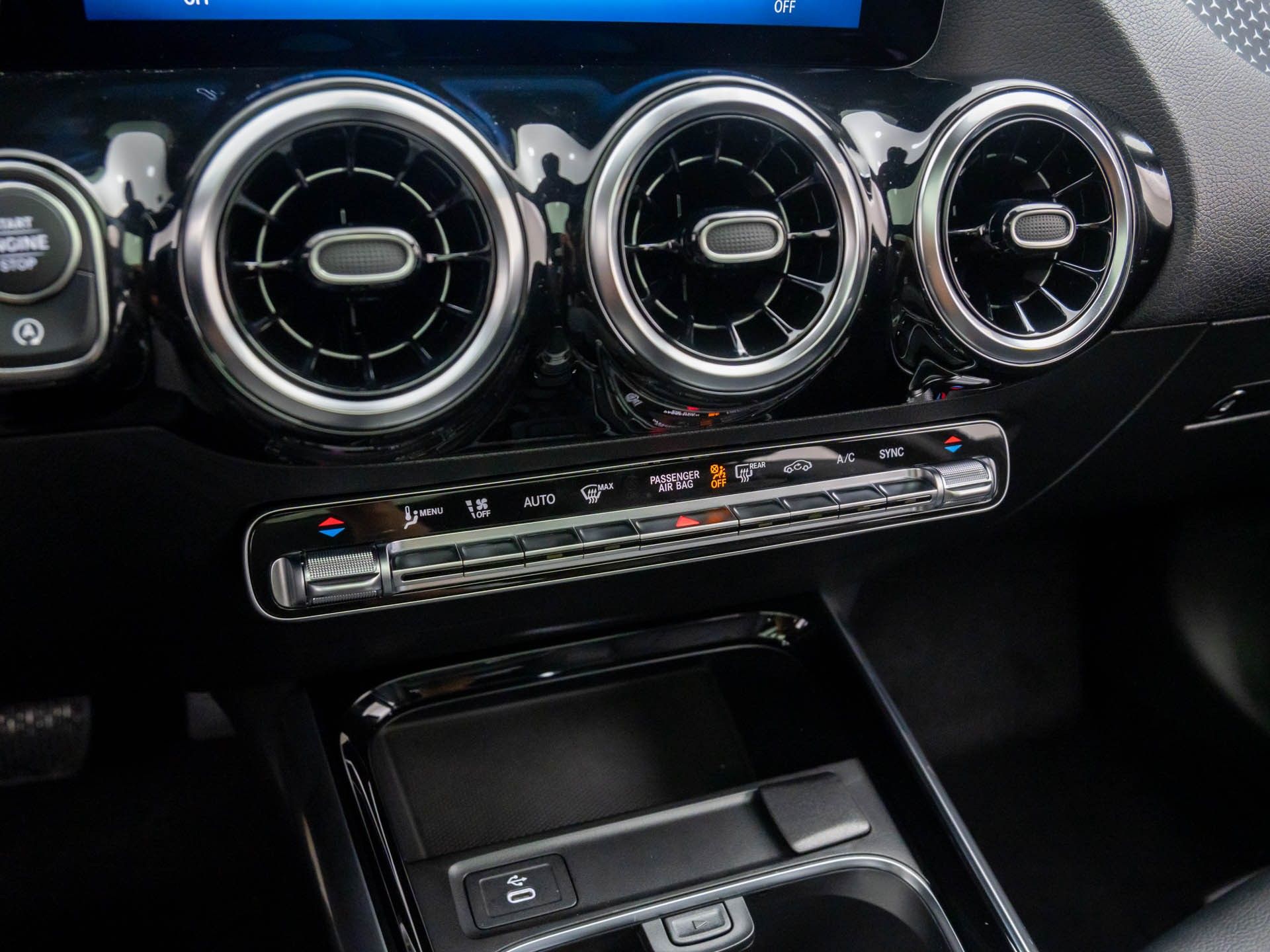 2026 Mercedes Benz GLA 250 4MATIC photo 21