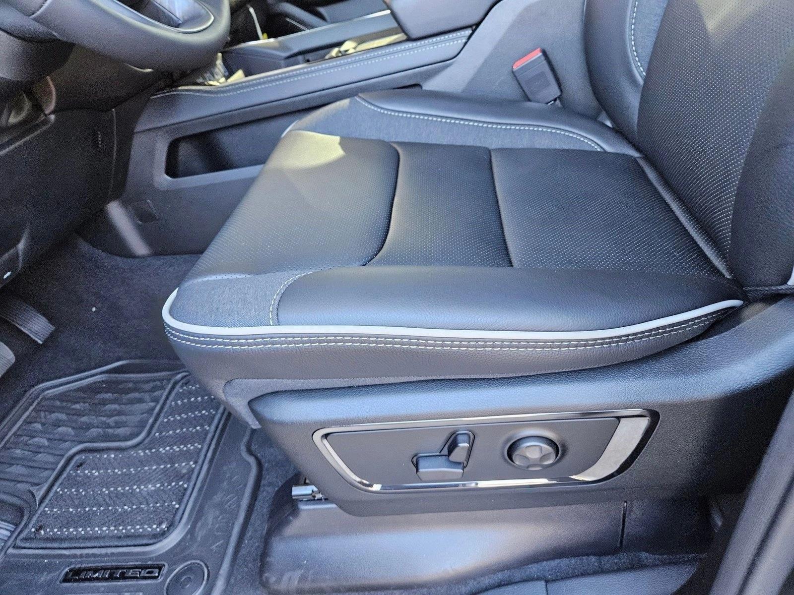 2026 Ram 1500 Limited photo 3