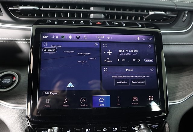2022 Jeep Grand Cherokee Overland photo 32