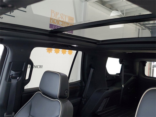 2024 Chevrolet Tahoe Premier photo 10