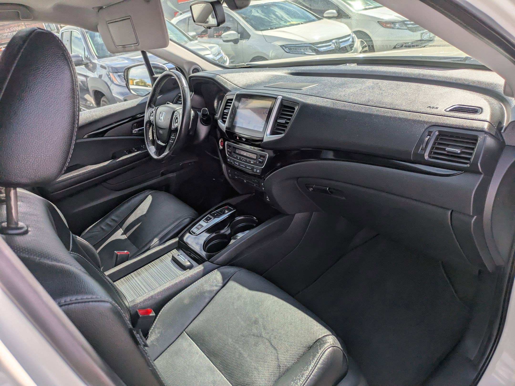 2018 Honda Pilot Elite photo 32