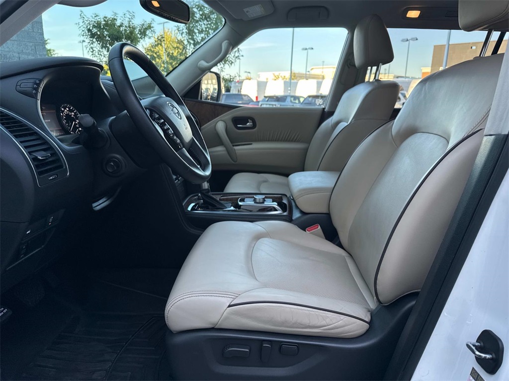 2021 Nissan Armada SL photo 13