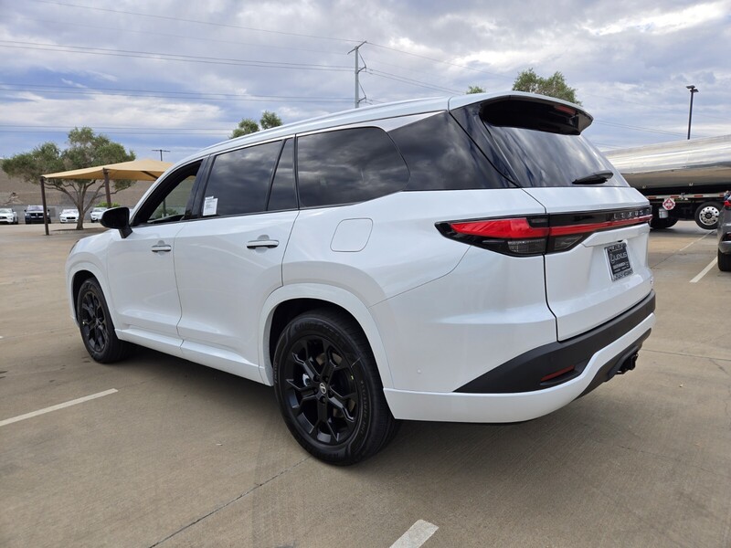 2026 Lexus TX 350 Premium photo 3