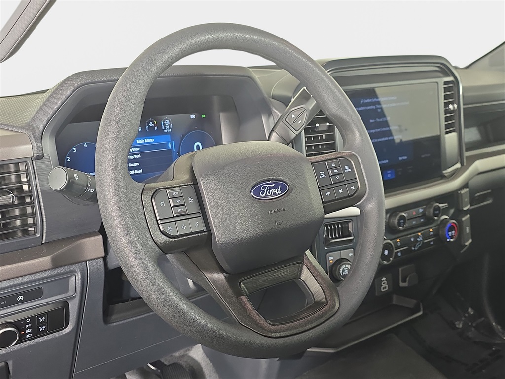 2025 Ford F-150 XL photo 9