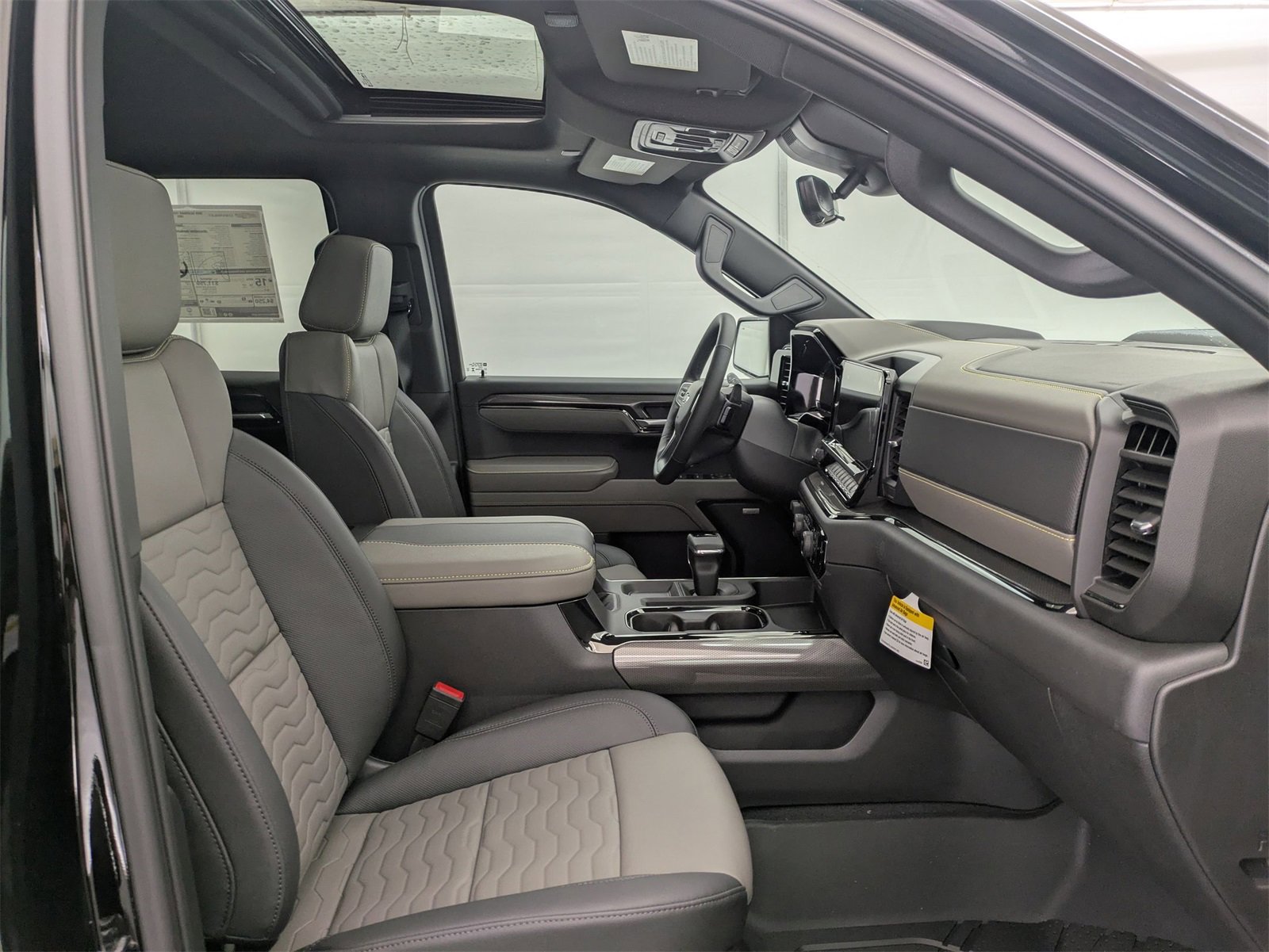 2025 Chevrolet Silverado 1500 ZR2 photo 22