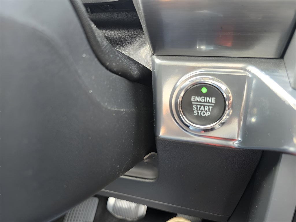 2021 Ford F-150 Lariat photo 16