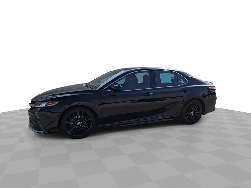 2022 Toyota Camry XSE photo 4