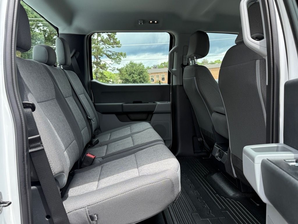 2025 Ford F-250 XL photo 11