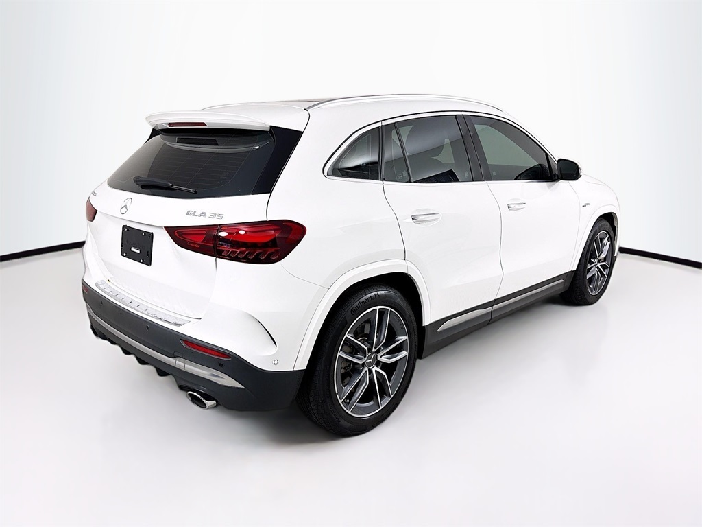 2025 Mercedes Benz GLA 35 AMG 4MATIC photo 4