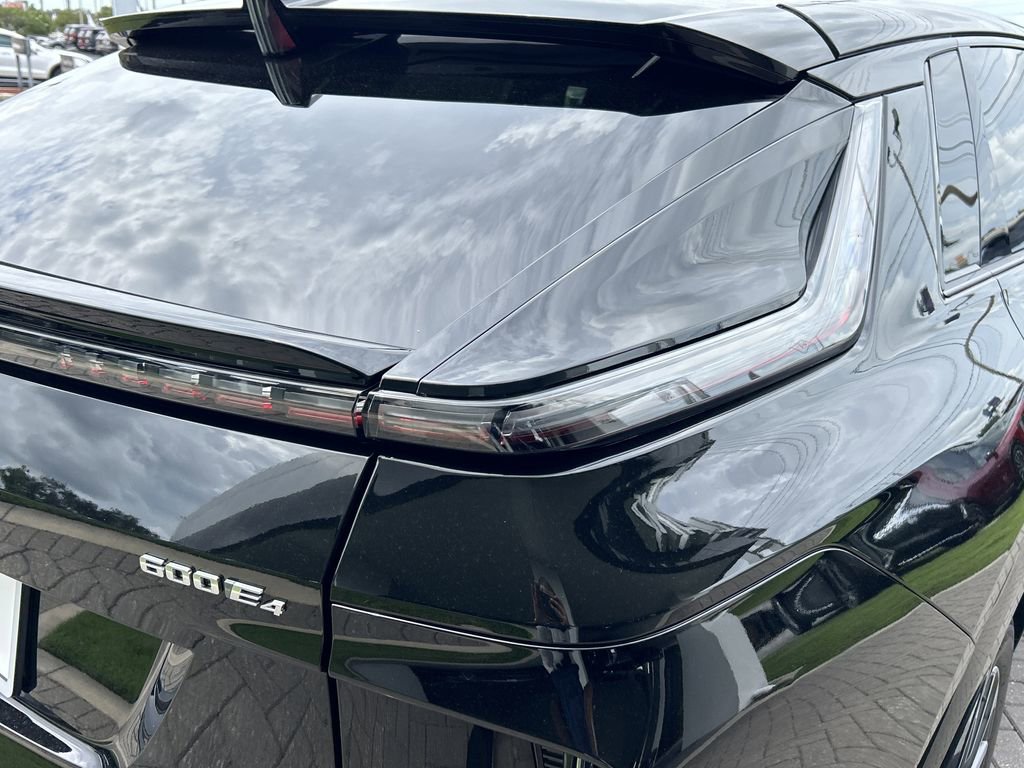 2026 Cadillac Lyriq Sport photo 8
