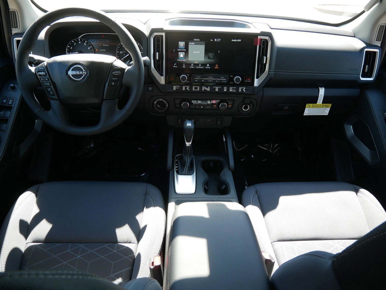 2025 Nissan Frontier SV photo 7