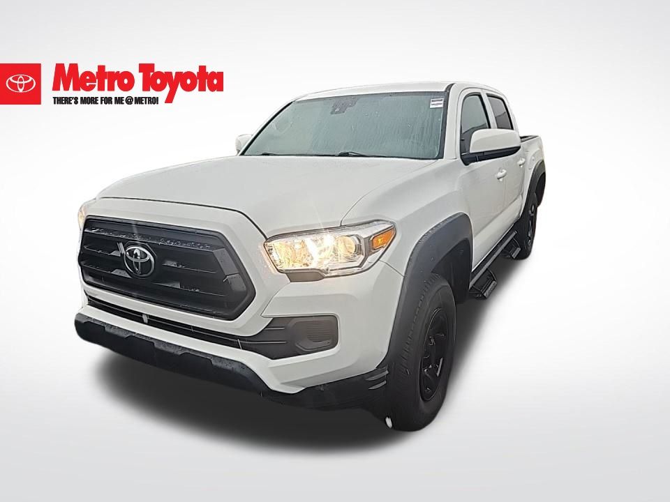 2023 Toyota Tacoma SR's photo