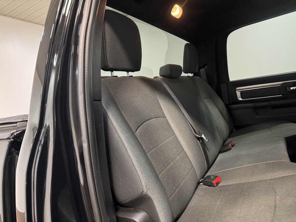 2022 Ram 1500 Classic Warlock photo 60