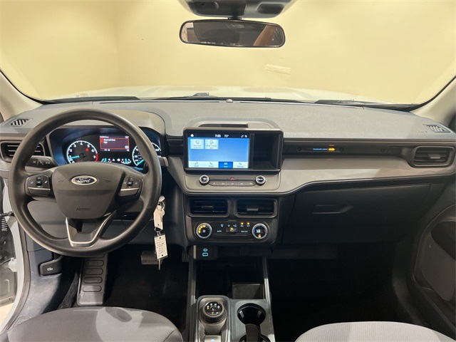 2022 Ford Maverick XL photo 2