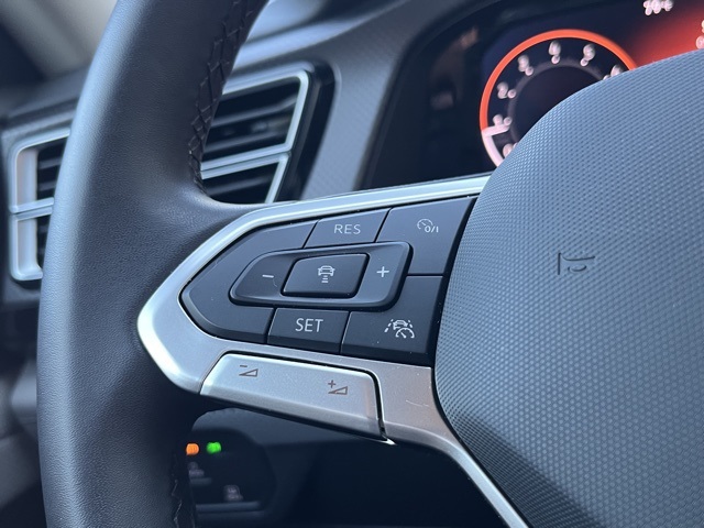 2024 Volkswagen Atlas Peak Edition SE Technology photo 35