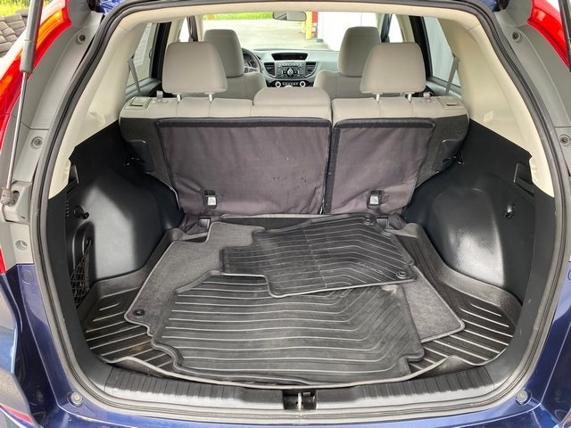 2016 Honda CR-V SE photo 17