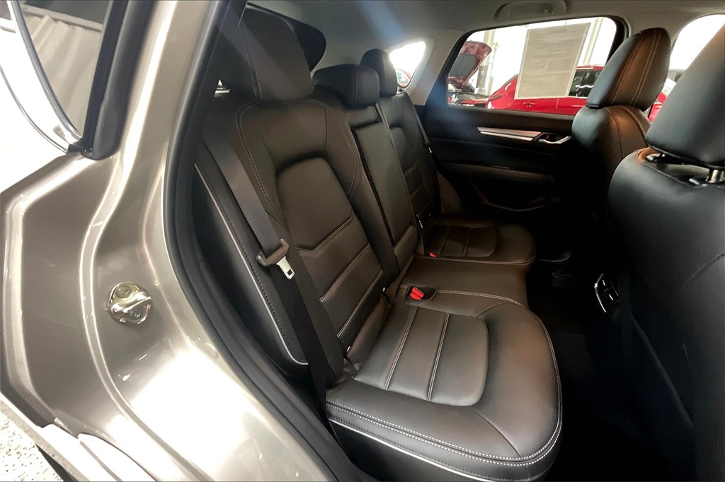 2025 Mazda CX-5 2.5 Premium Plus photo 25