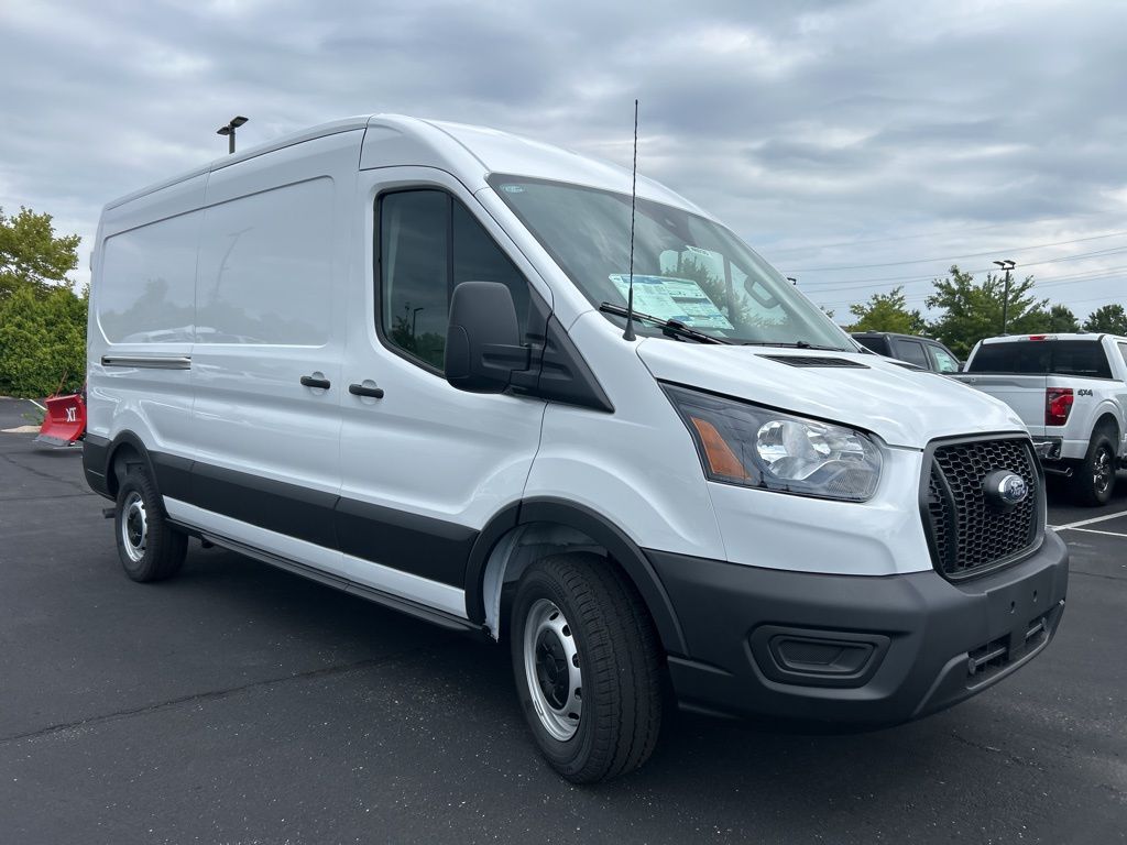 2025 Ford Transit Cargo Van photo 3