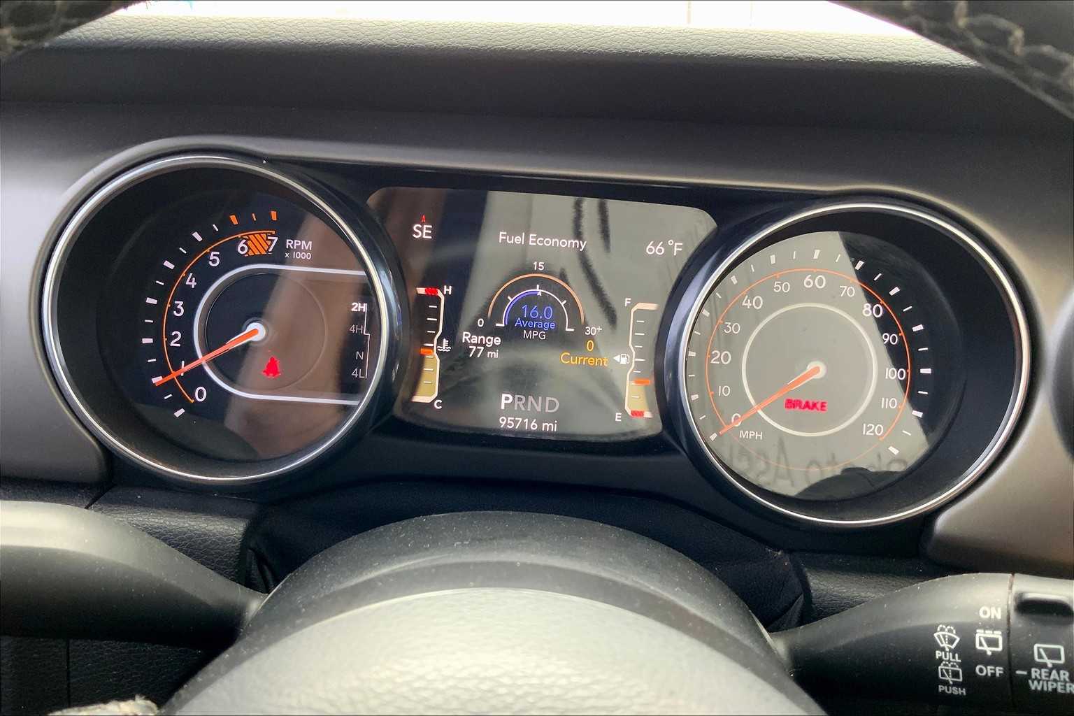 2020 Jeep Wrangler Unlimited Willys photo 24