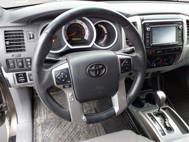 2014 Toyota Tacoma Base photo 9
