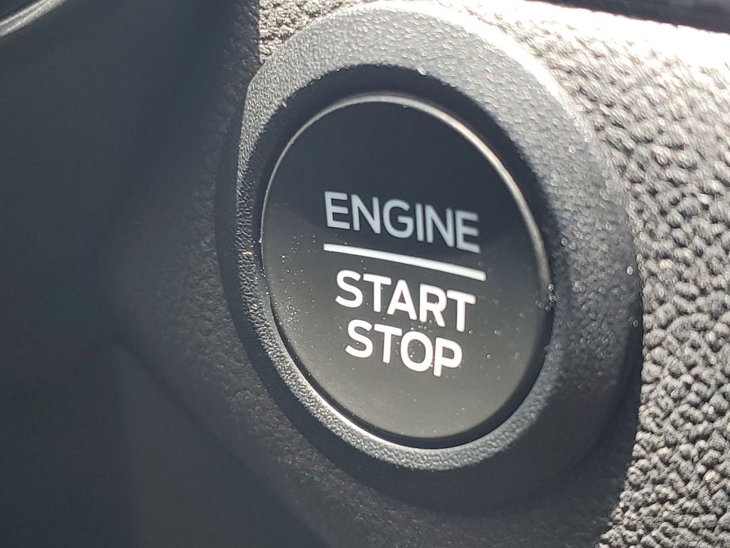 2023 Ford Escape photo 35
