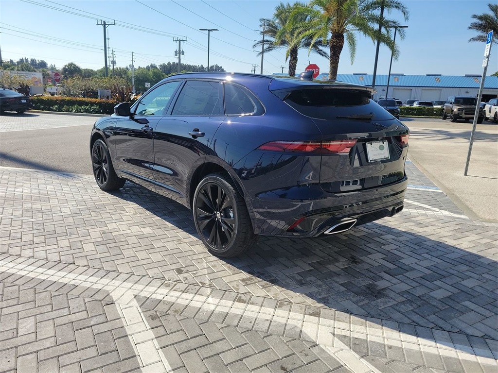 2026 Jaguar F-PACE P400 R-Dynamic S photo 3