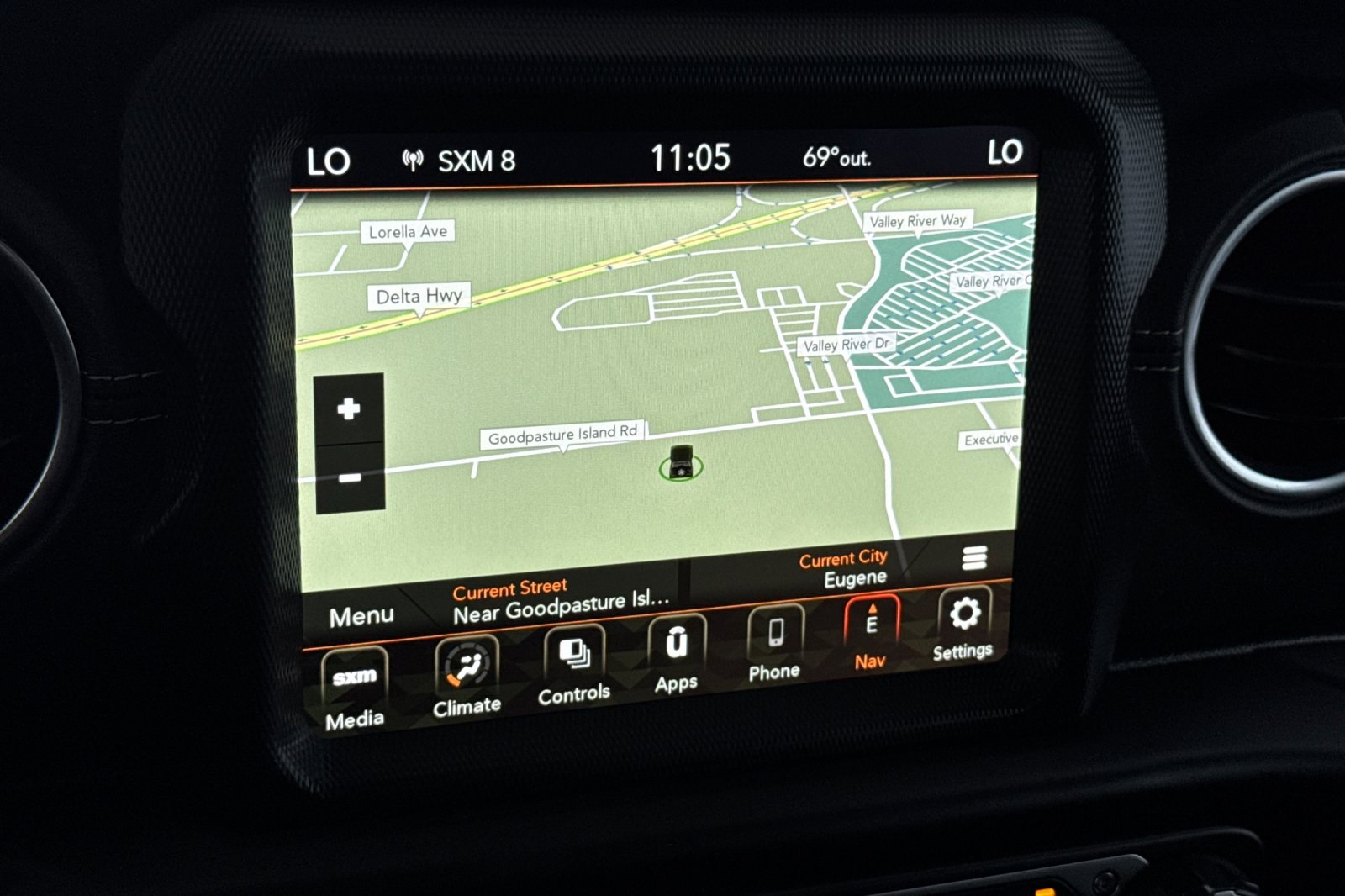 2023 Jeep Wrangler Sahara 4xe photo 22