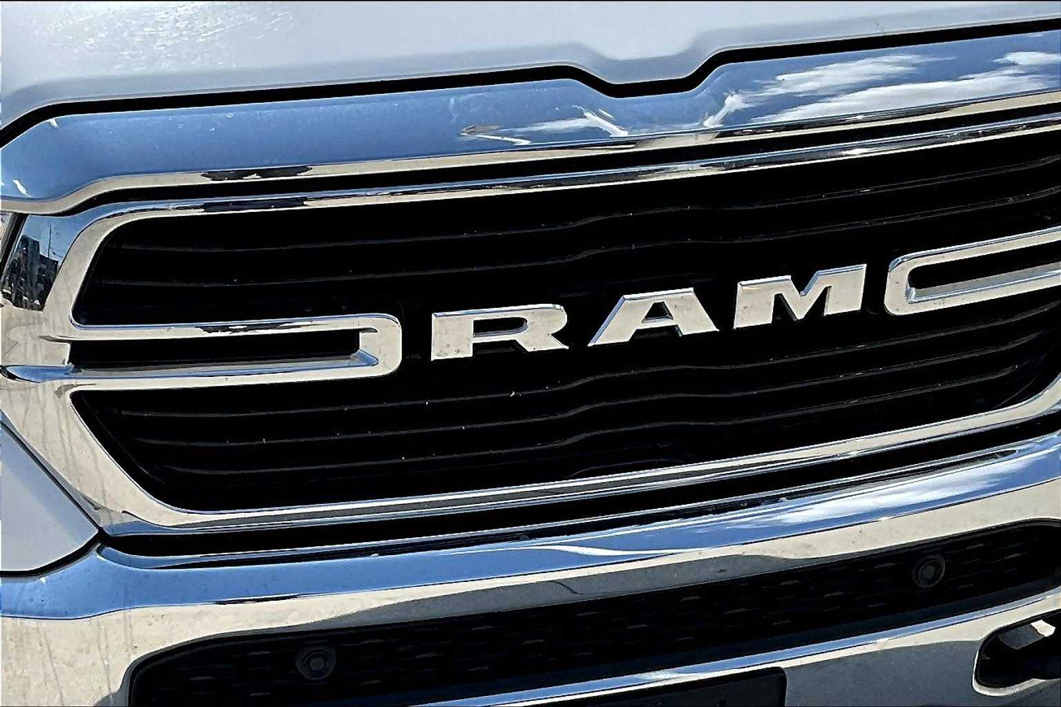 2020 Ram 1500 Big Horn photo 28