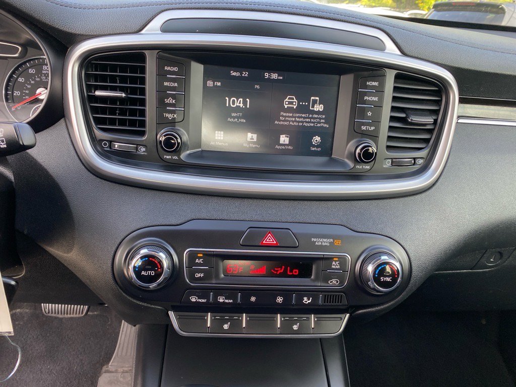 2019 Kia Sorento S photo 10