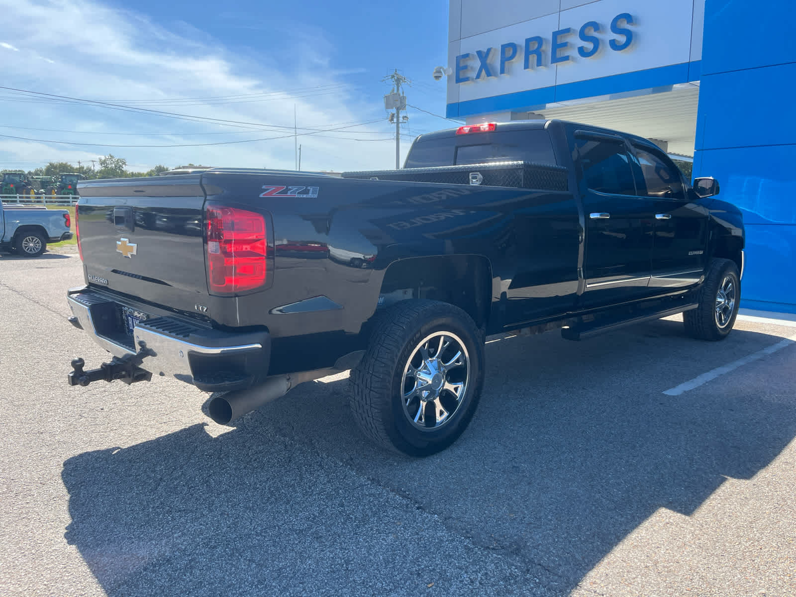 2015 Chevrolet Silverado 2500HD LTZ photo 3