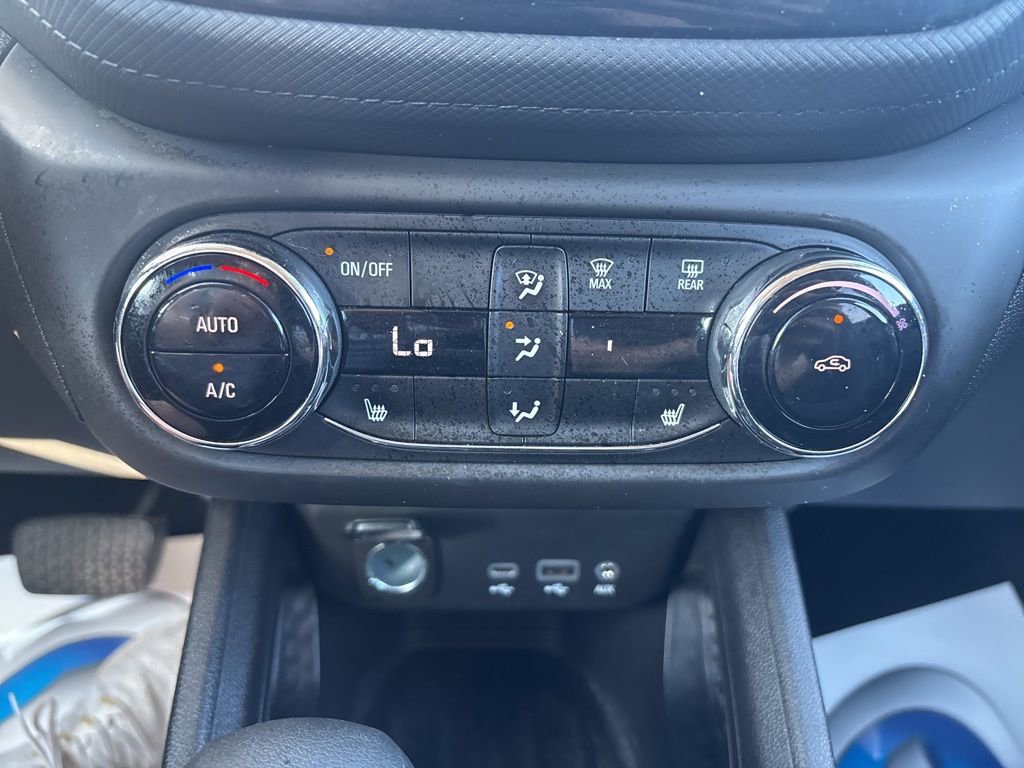 2022 Chevrolet Trailblazer LT photo 26