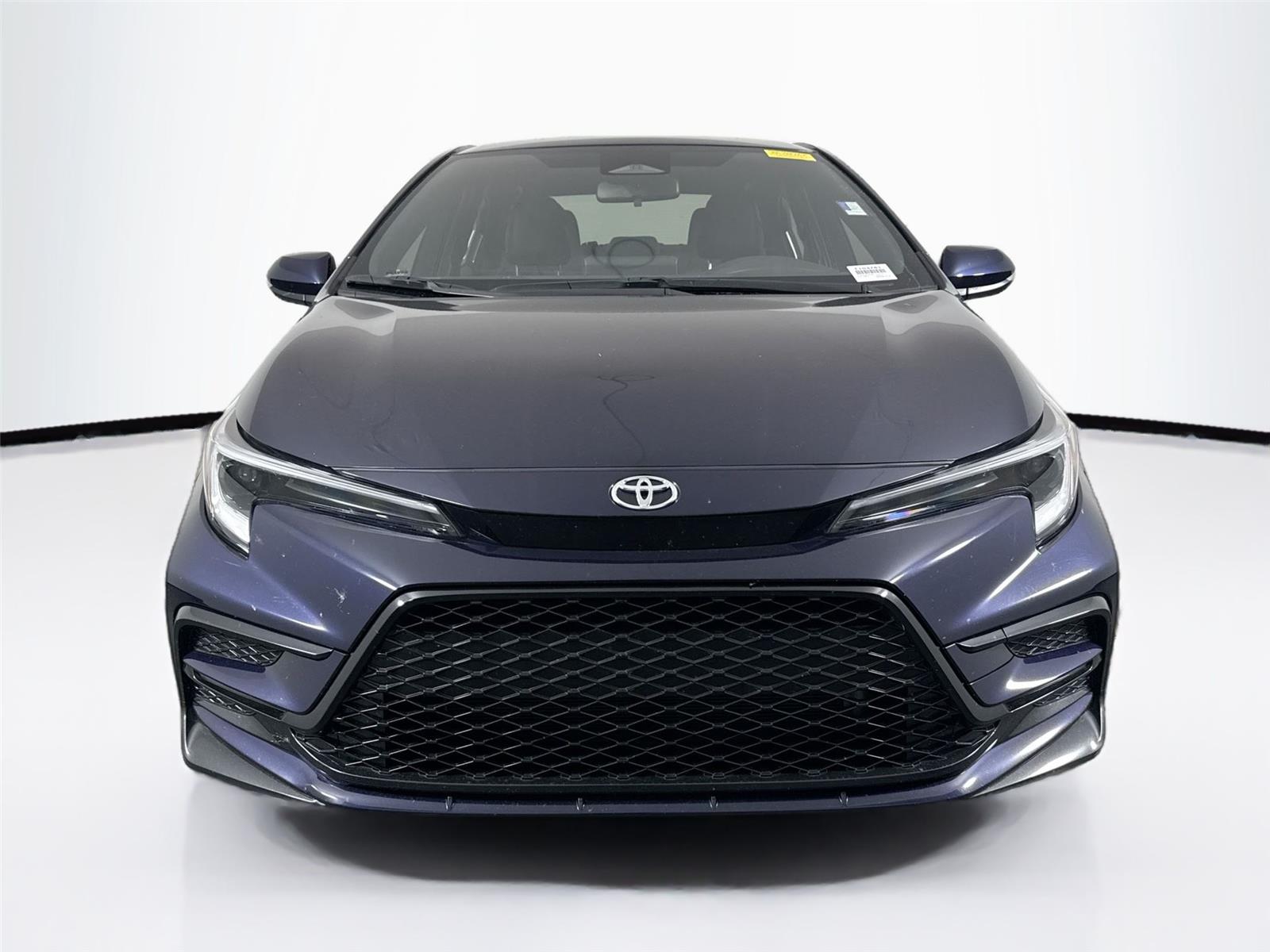 2024 Toyota Corolla SE photo 3