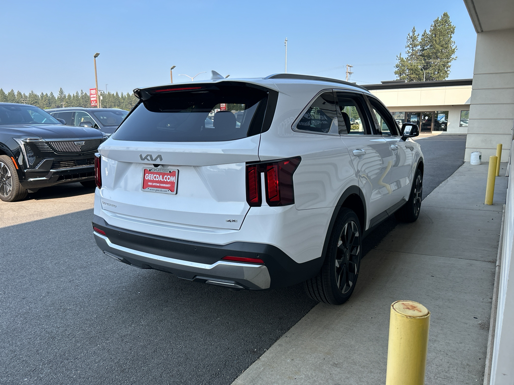 2026 Kia Sorento X-Line EX photo 2