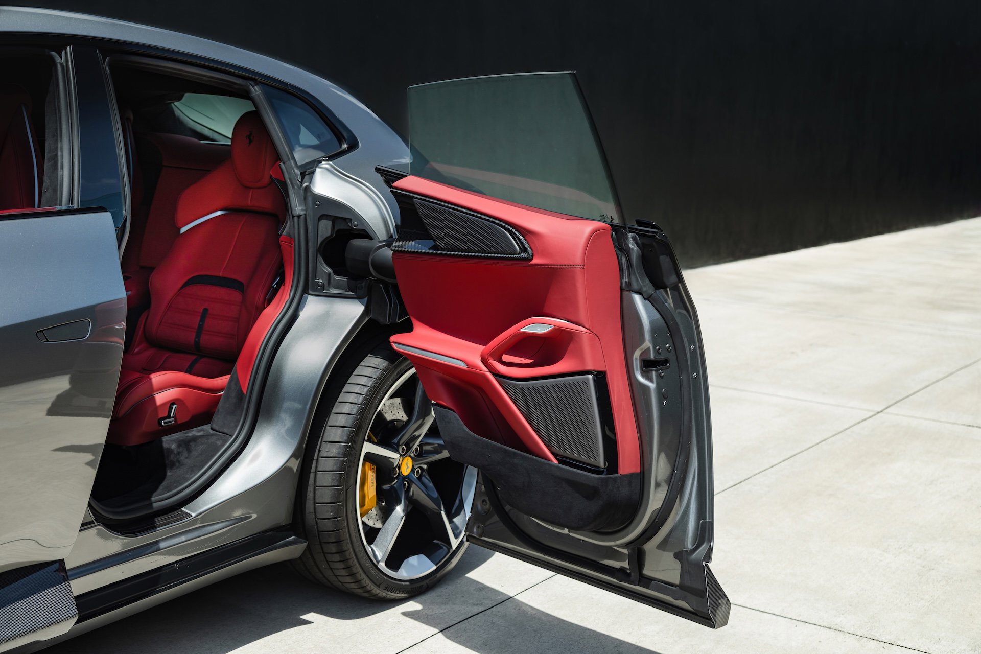 2024 Ferrari Purosangue photo 15