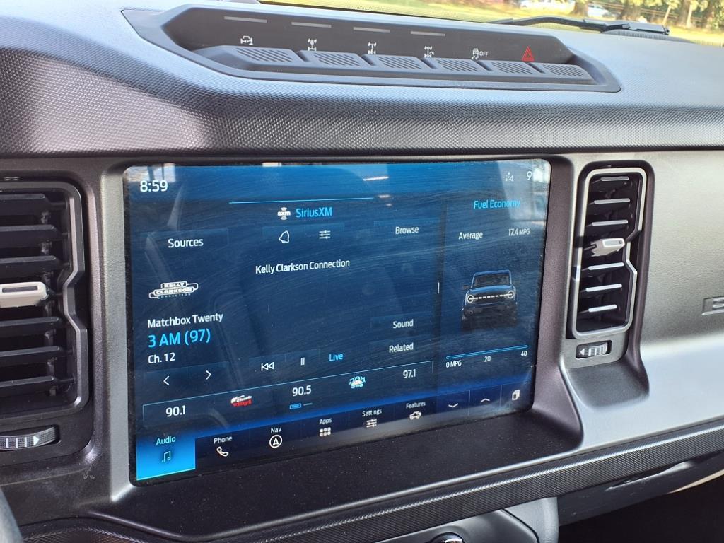 2021 Ford Bronco First Edition photo 9