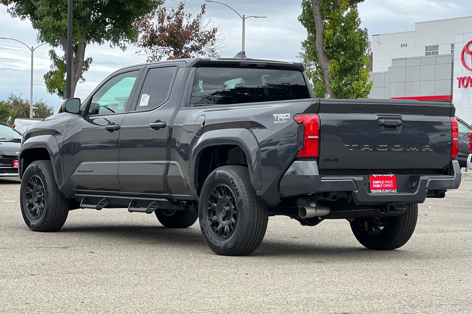 2025 Toyota Tacoma TRD Sport 4x4 Double Cab photo 7