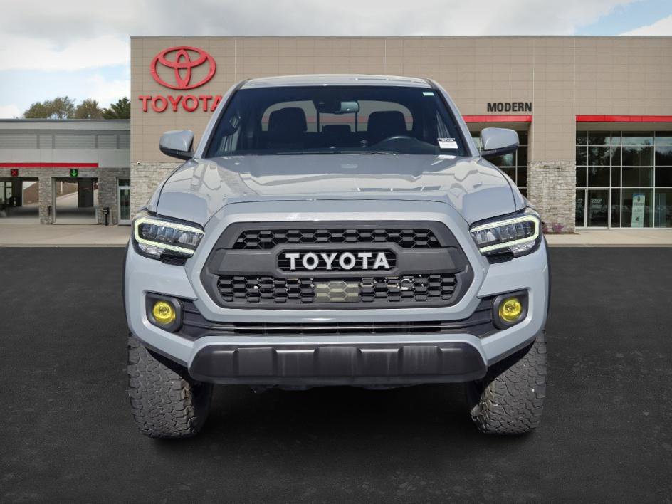 2021 Toyota Tacoma TRD Off-Road 4x4 photo 2