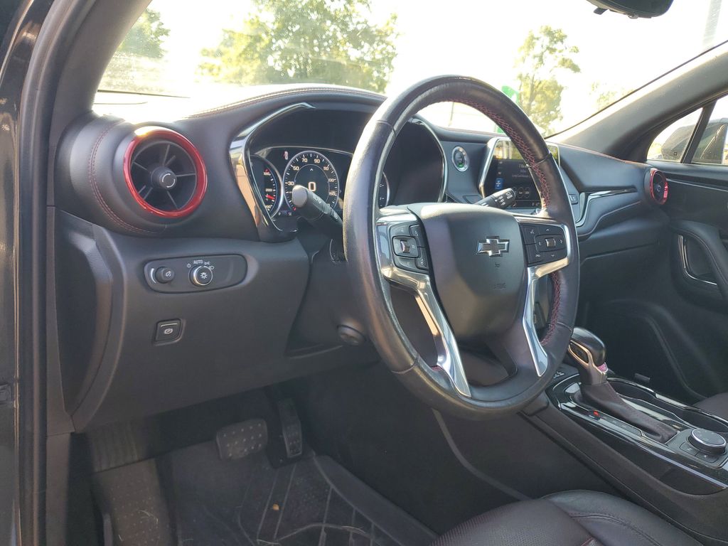 2019 Chevrolet Blazer RS photo 17