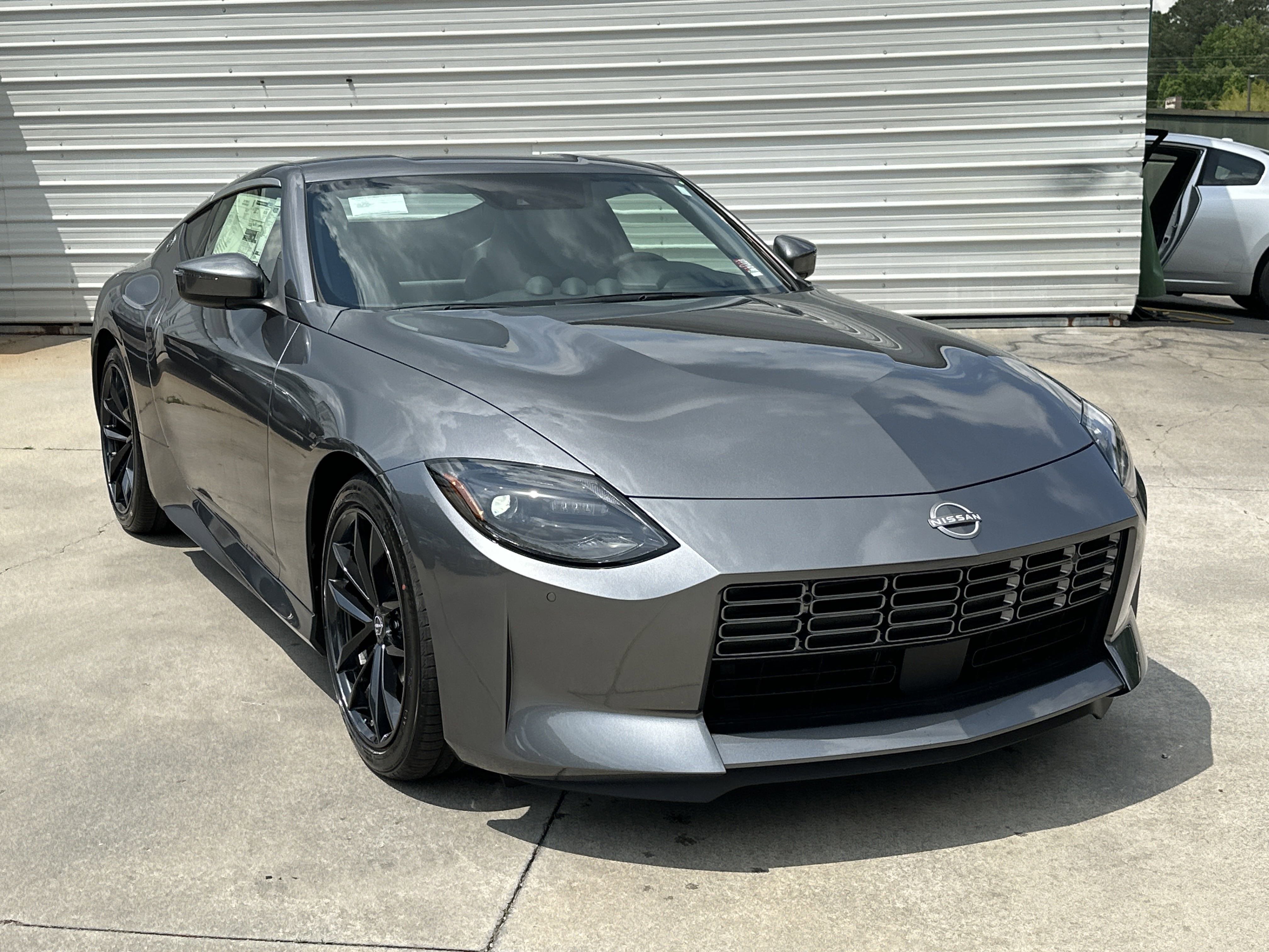 2025 Nissan Z Performance photo 2