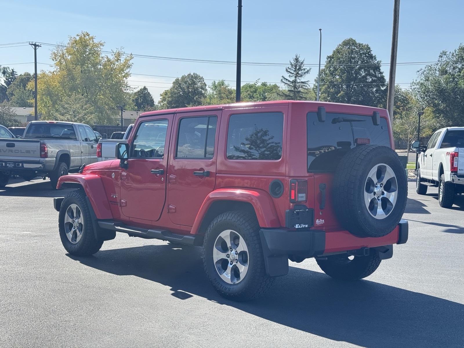 2017 Jeep Wrangler Unlimited Sahara photo 4