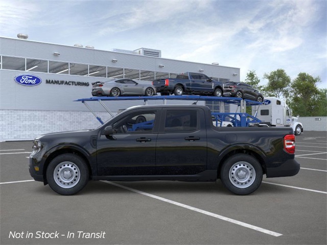 2025 Ford Maverick XL photo 3