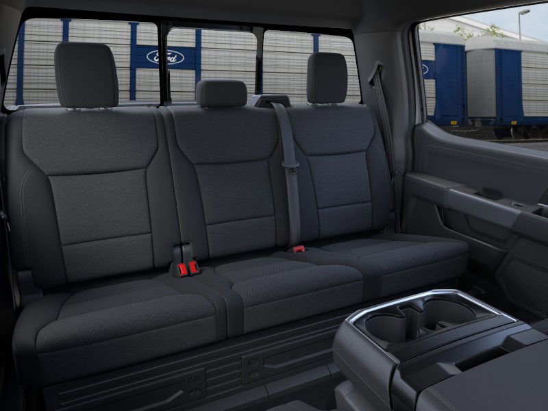 2025 Ford F-150 XLT photo 11