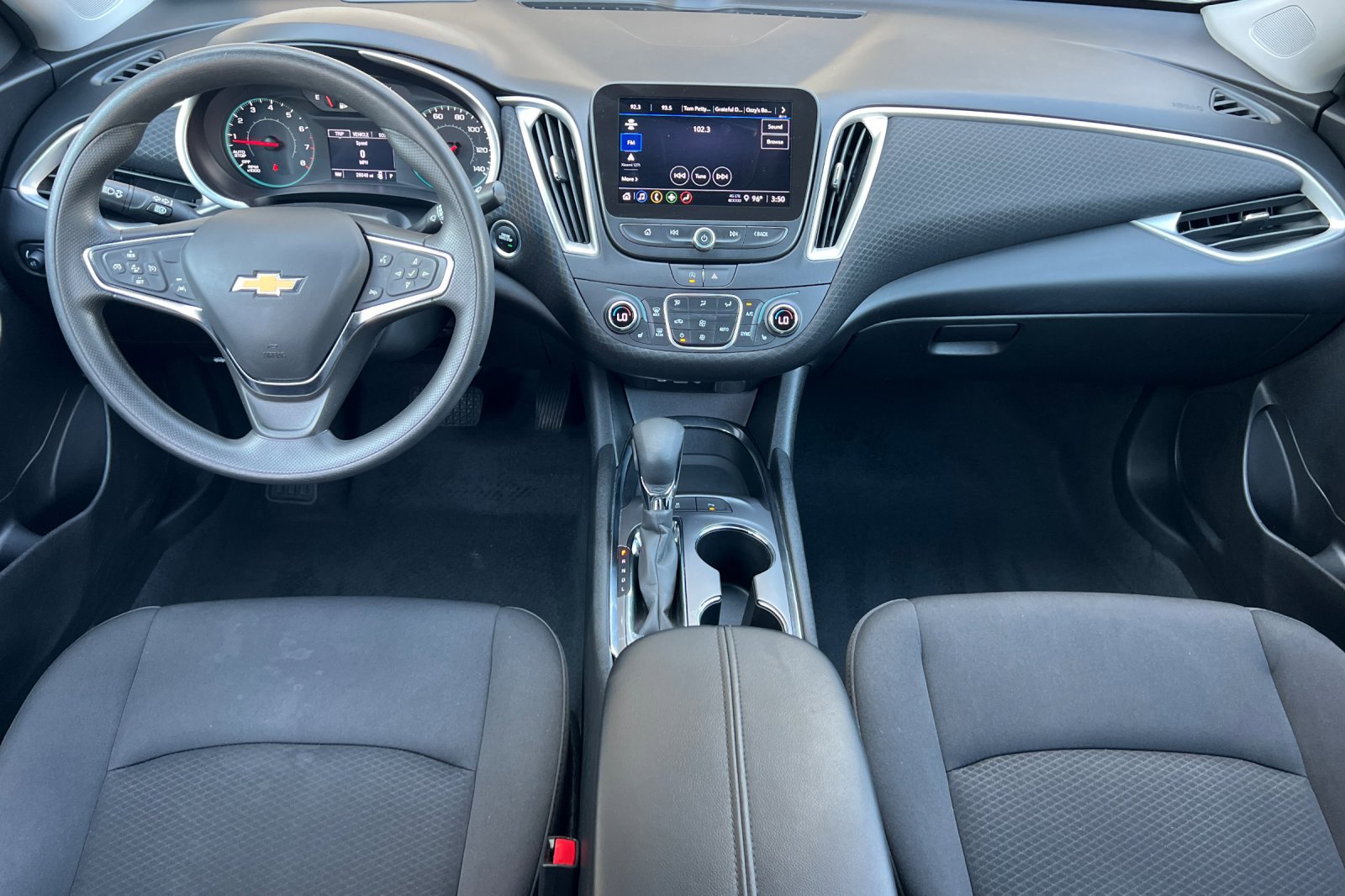 2024 Chevrolet Malibu 1LT photo 12