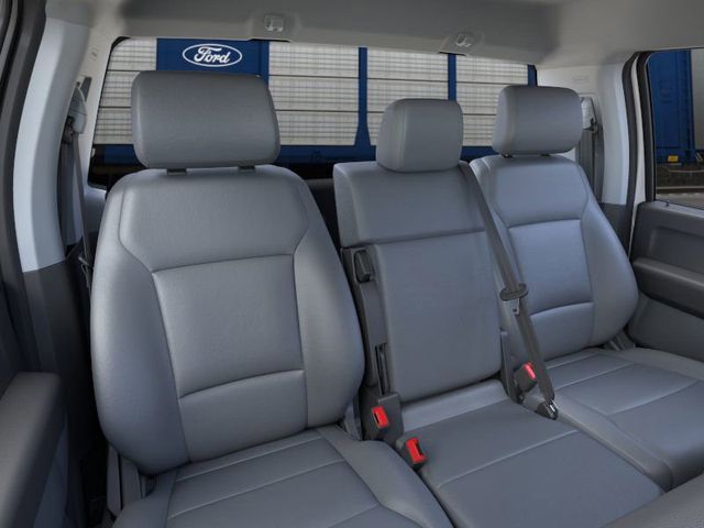 2026 Ford F-250 XL photo 4